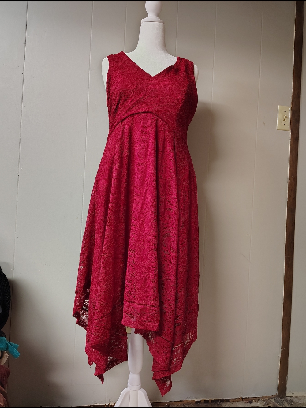 Sleeveless Red Lace V-Neck Midi Dress with Handkerchief Hem